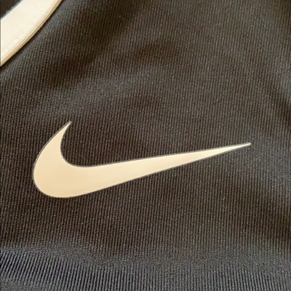 Nike Tank Top Size Small - Picture 3 of 5